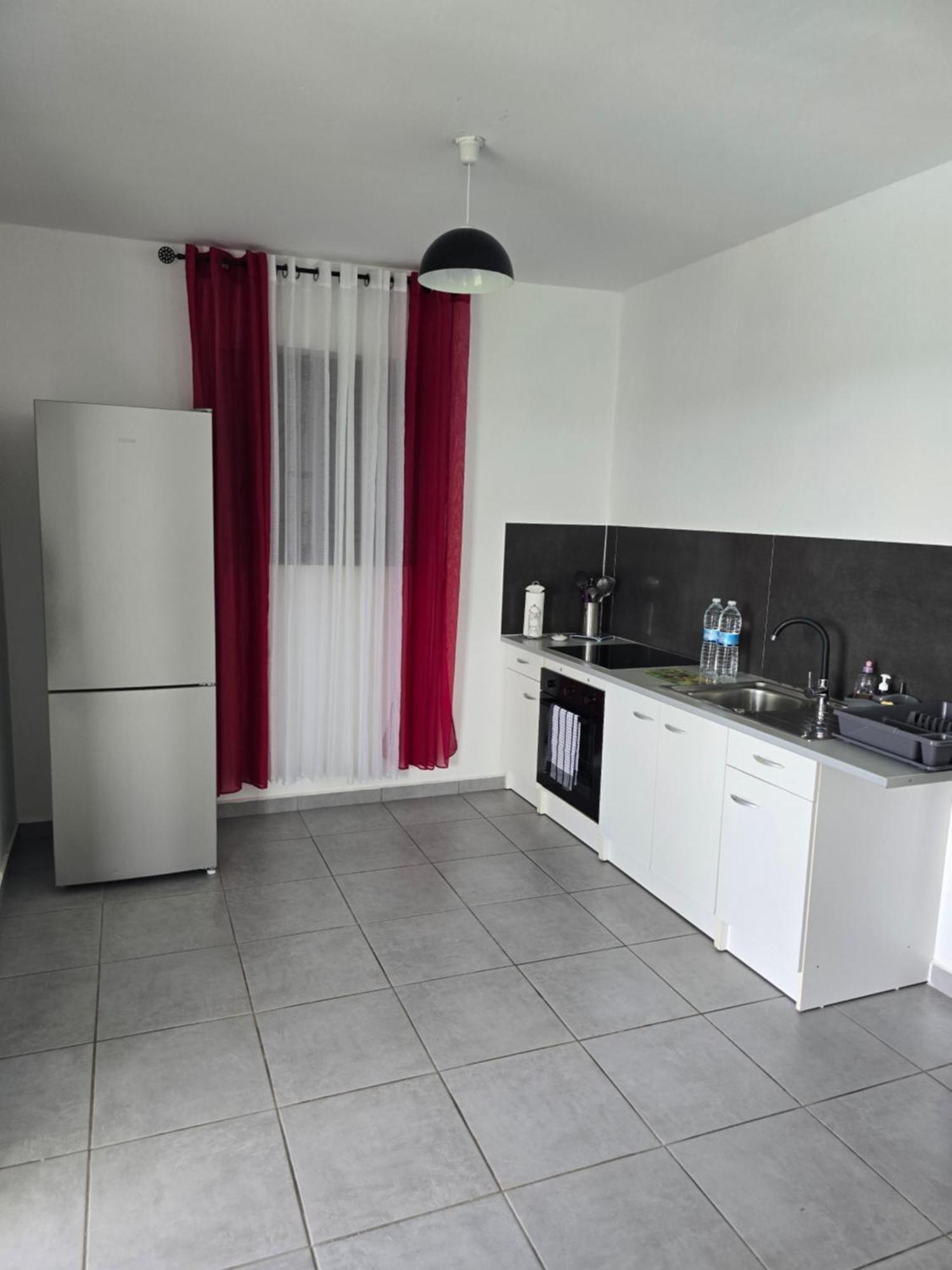 Maison Laurencia - Appartement De L'Etage ساينت آن المظهر الخارجي الصورة